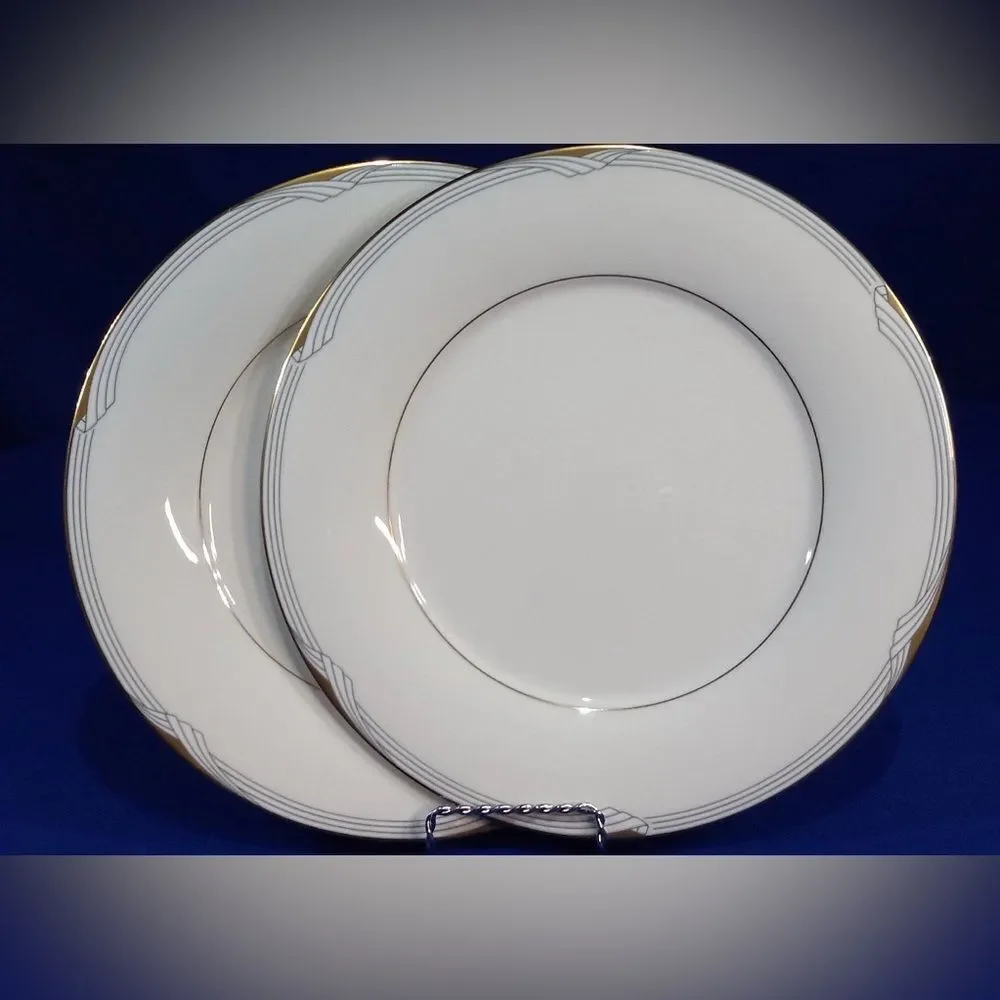 Noritake Golden Cove 1 Fine China Japan 7719 White Ivory Gold Accent Salad Plate